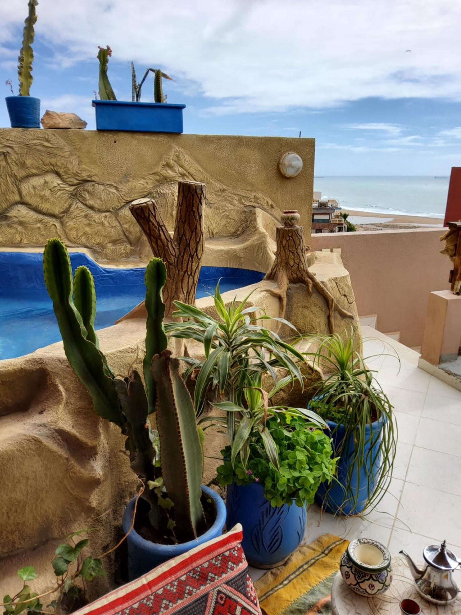 Surf & Salsa Guest House Агадир Екстериор снимка