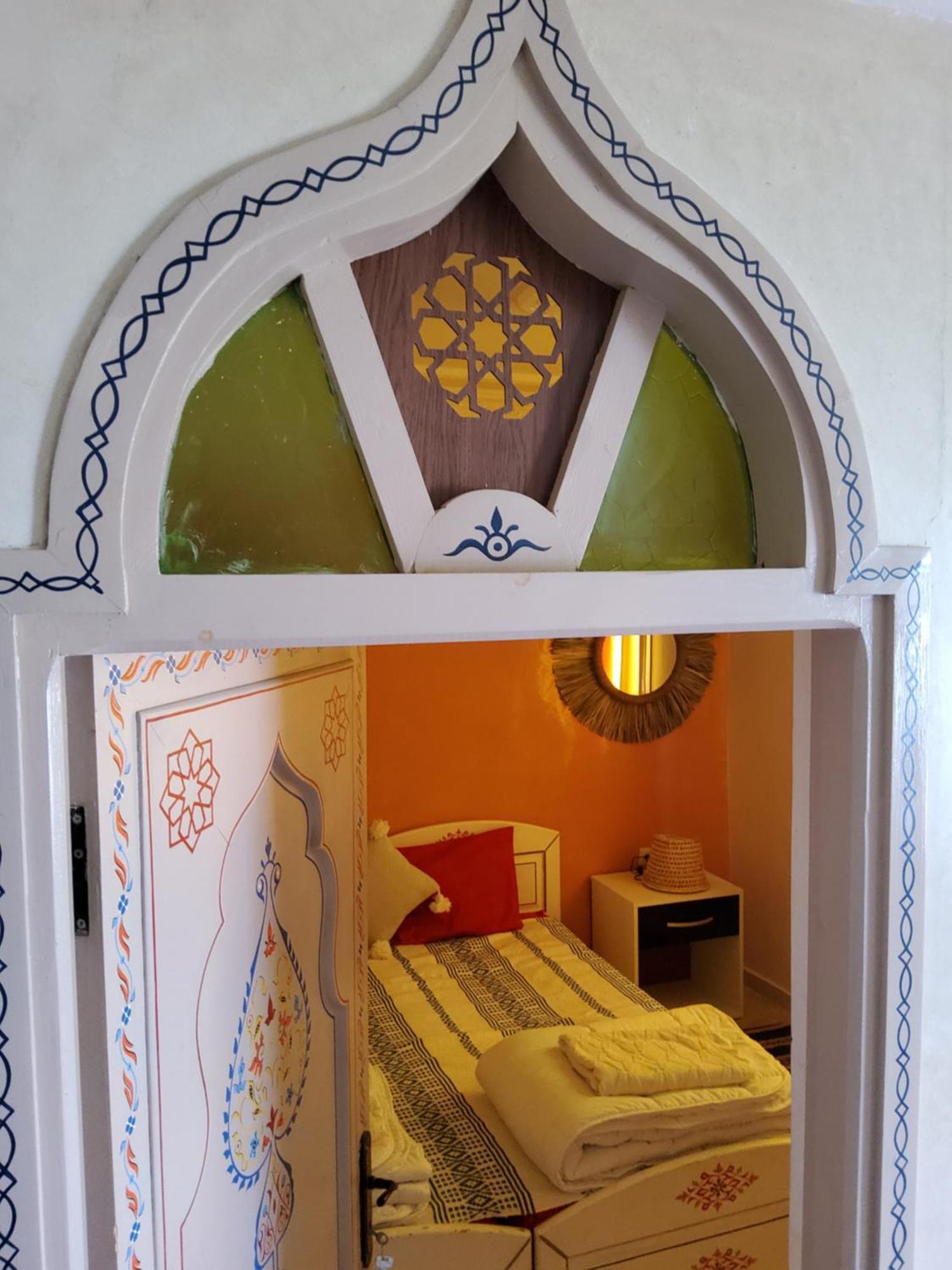 Surf & Salsa Guest House Агадир Екстериор снимка